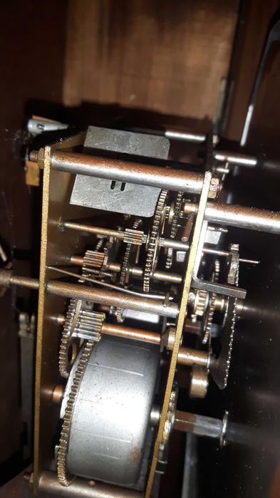 zegar wiszacy kwadransowy lora