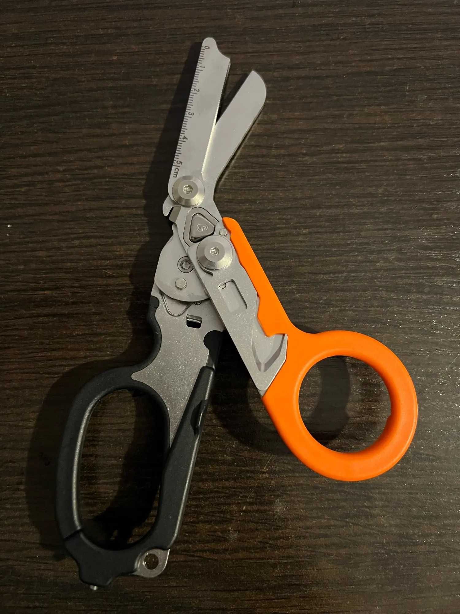 Multitool Nożyczki ratownicze wielofunkcyjne raptors - Zielone