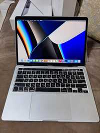 MacBook Pro 13" Silver Quad Core i5/8/250