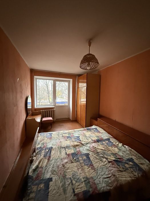 Продам 3 кім. Чешку на Безручка