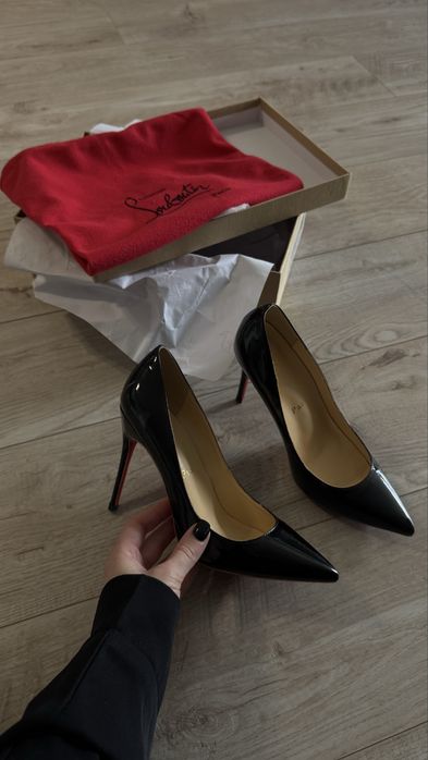 лодочки чорні Christian Louboutin