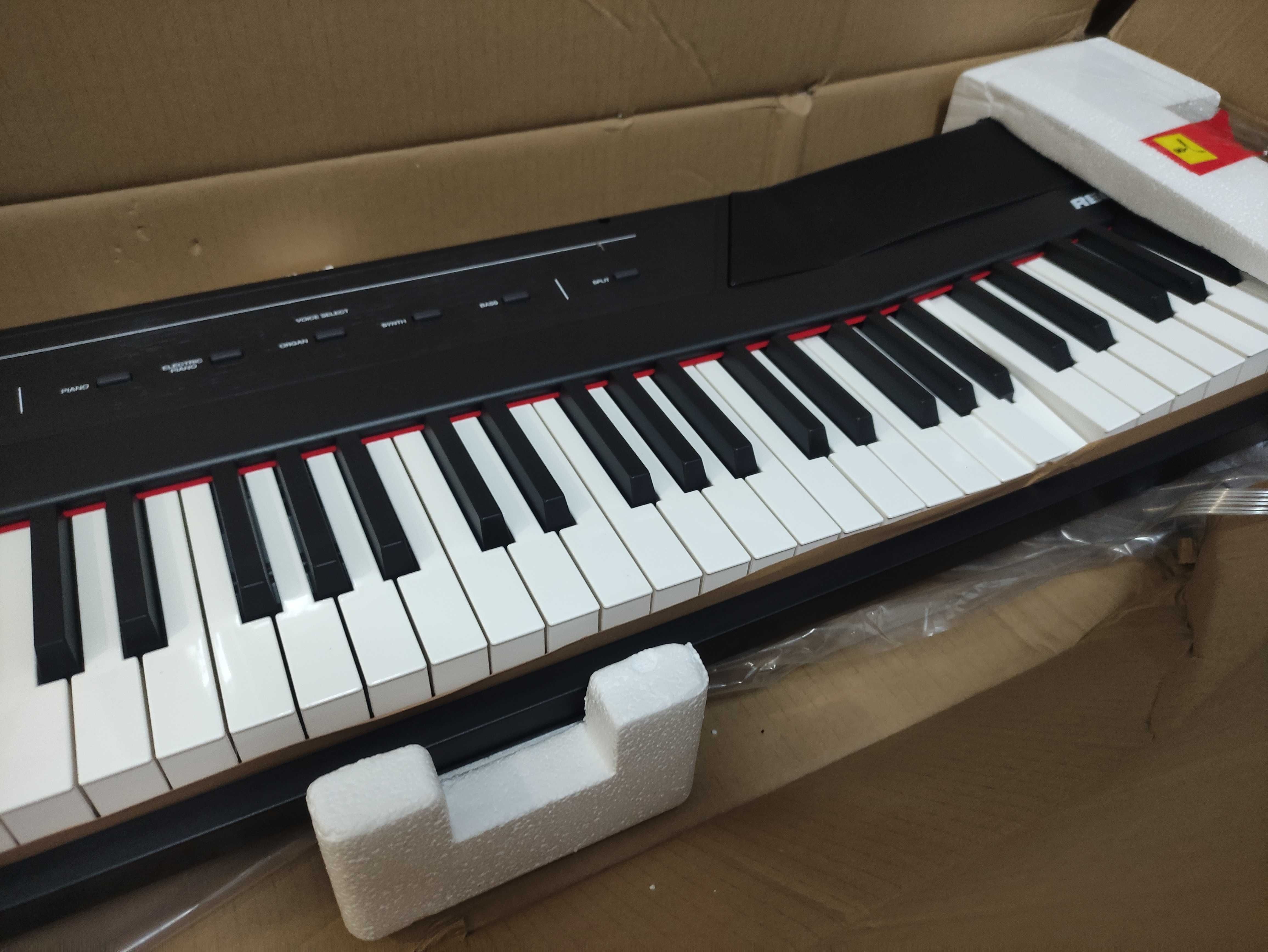 Alesis Recital 88-Key (Black) pianino elektryczne nowe z uszkodzeniem
