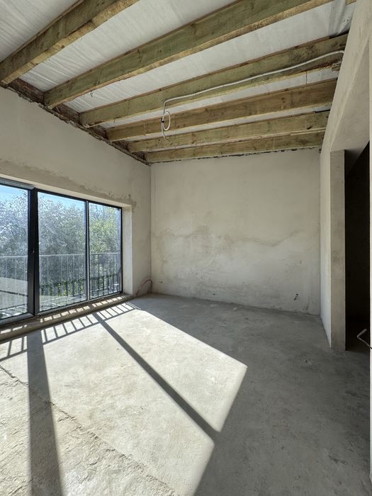 Новий котедж (двоян) в центрі міста