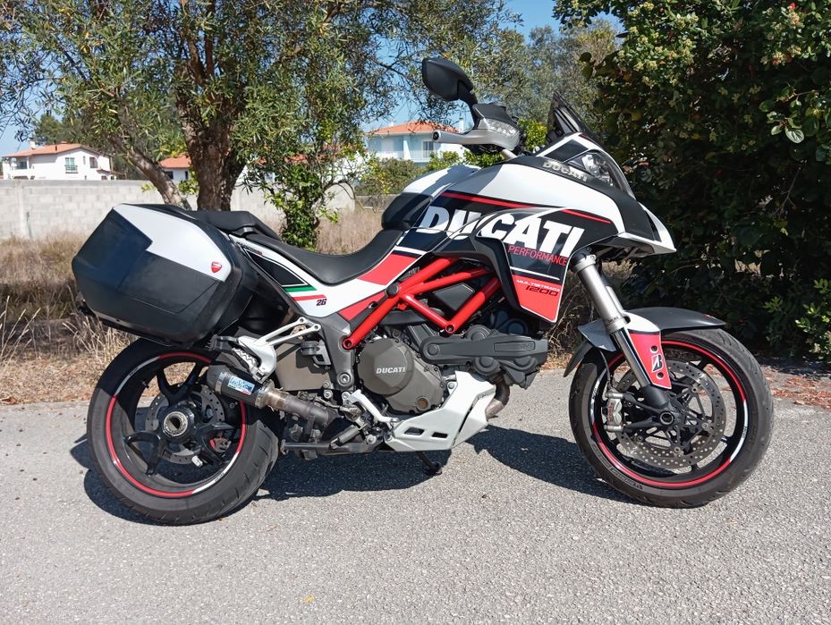 Ducati Multistrada DVT 1200 S + Malas