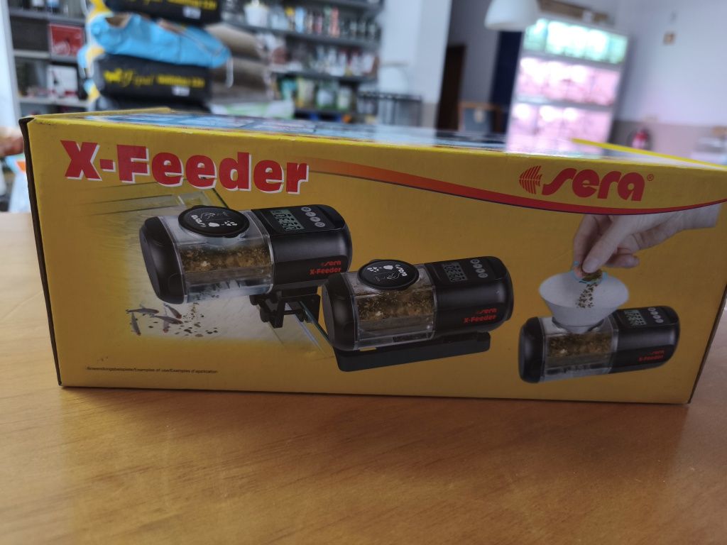 Alimentador peixes