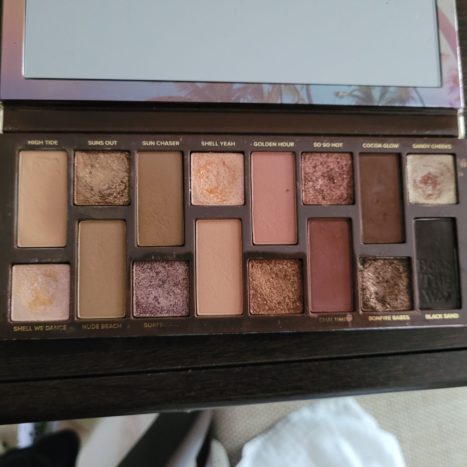 Sprzedam  cienie do oczu  Too Faced