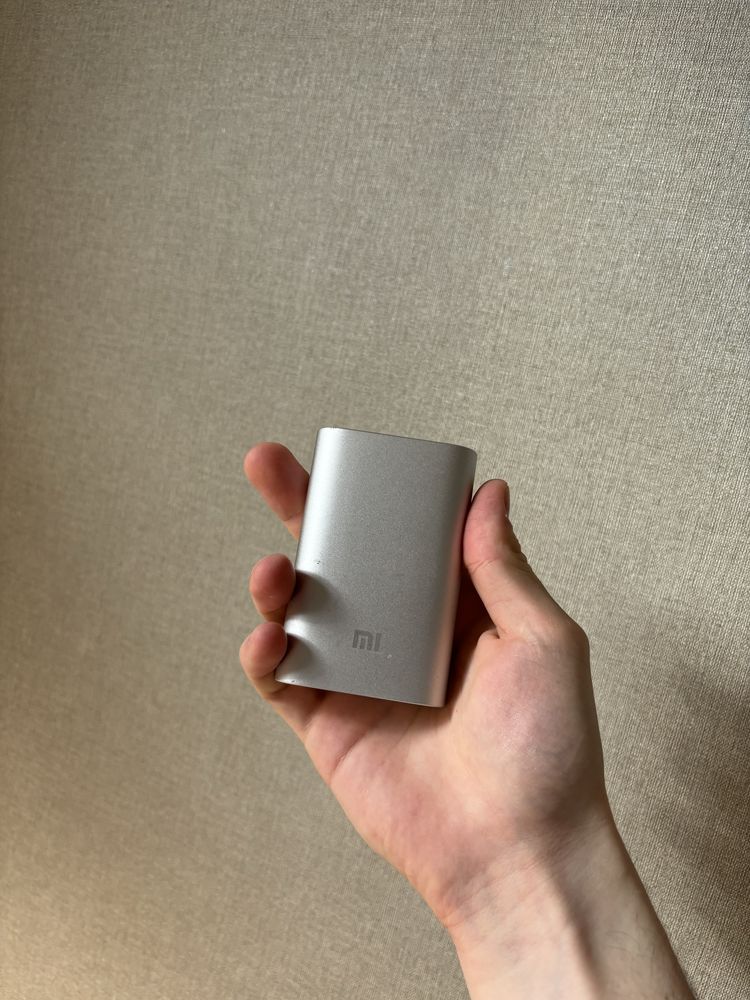 Продам power bank Xiaomi, 10000 mAh!