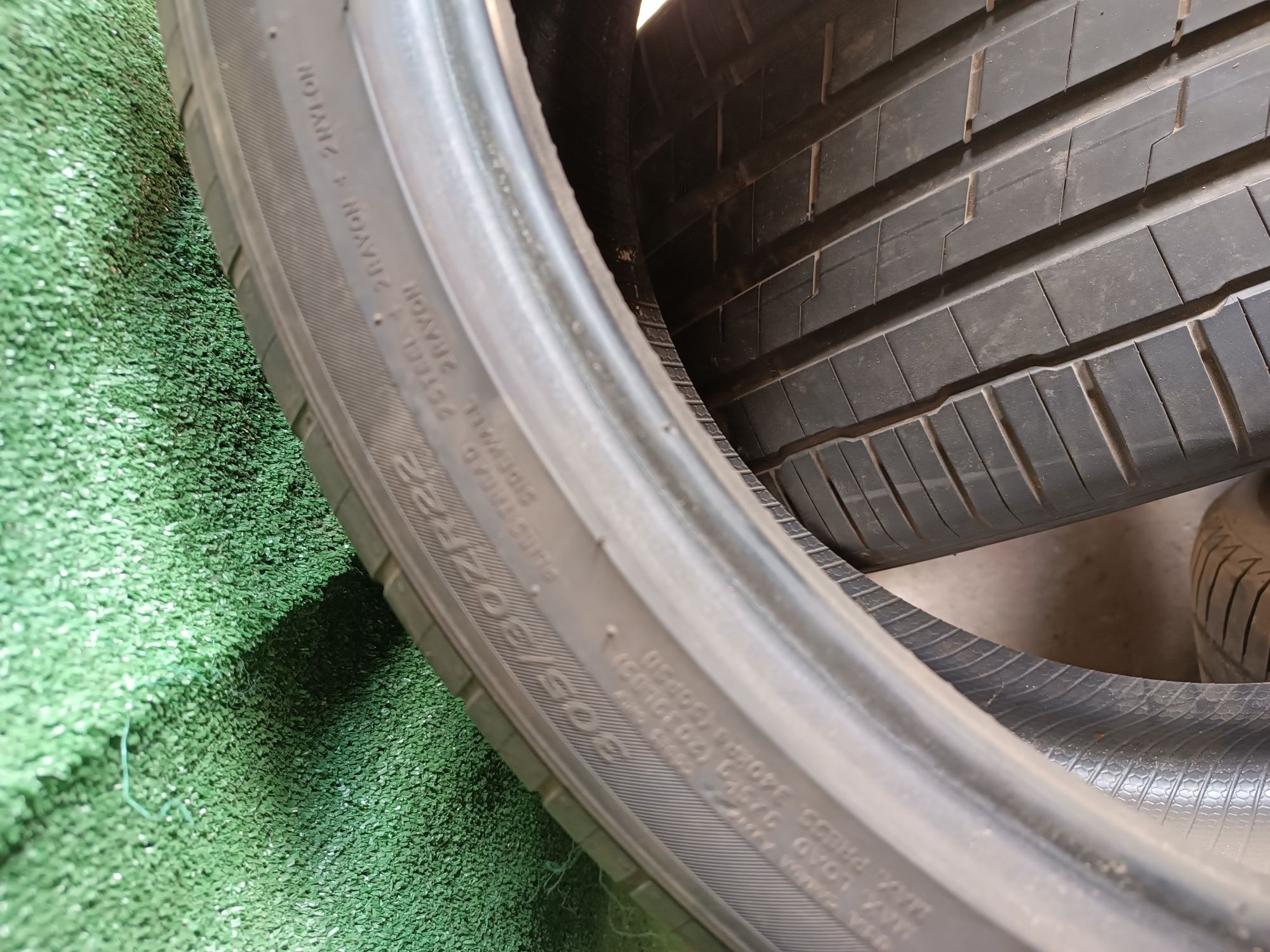 Шини літо Hankook 305/30/22 2020р. 6мм.