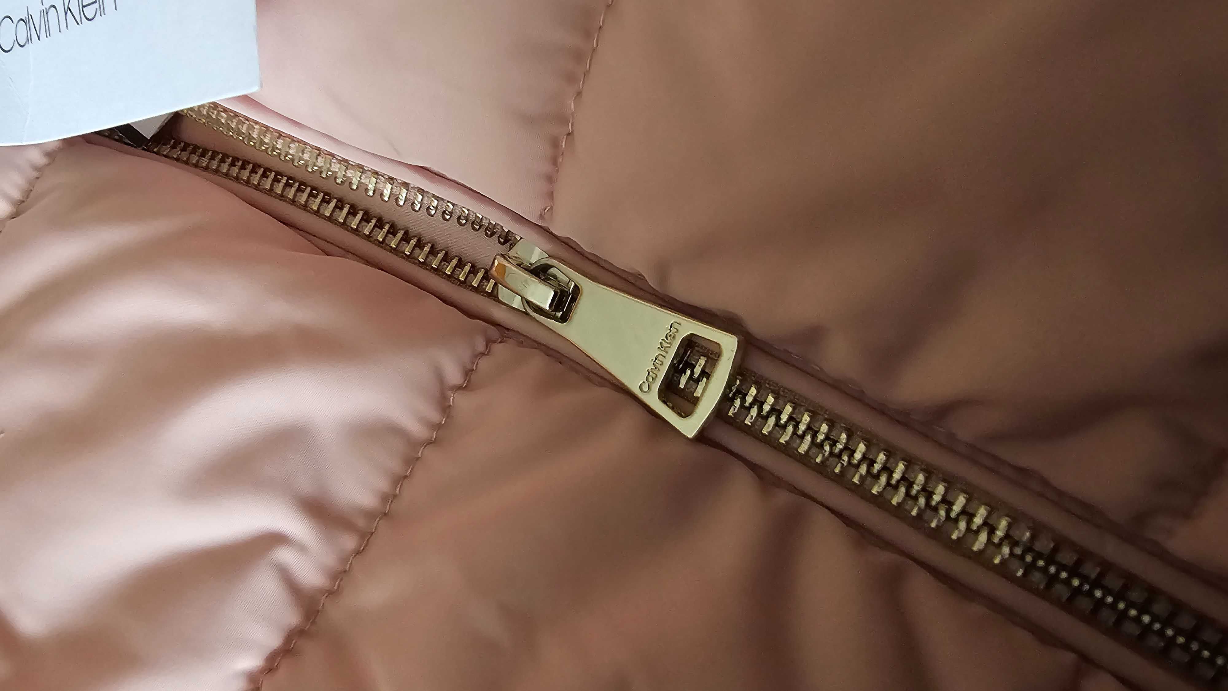 Bezrękawnik Calvin Klein - M - jasny róż