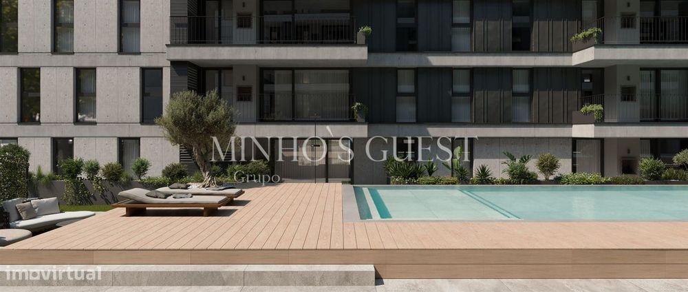 Apartamento T4 em Condomínio Fechado c/ Piscina