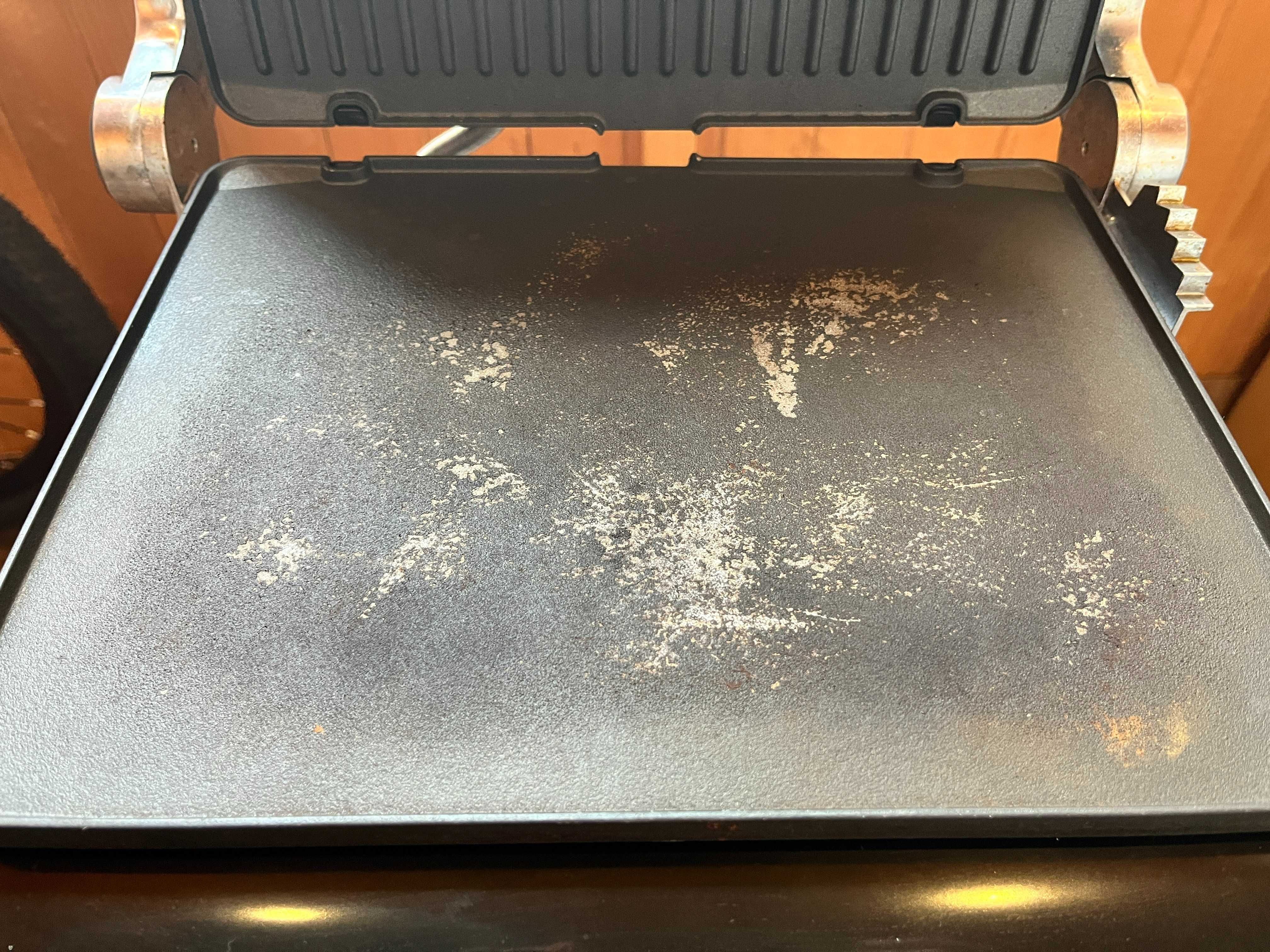 Контактний гриль DELONGHI CGH920D