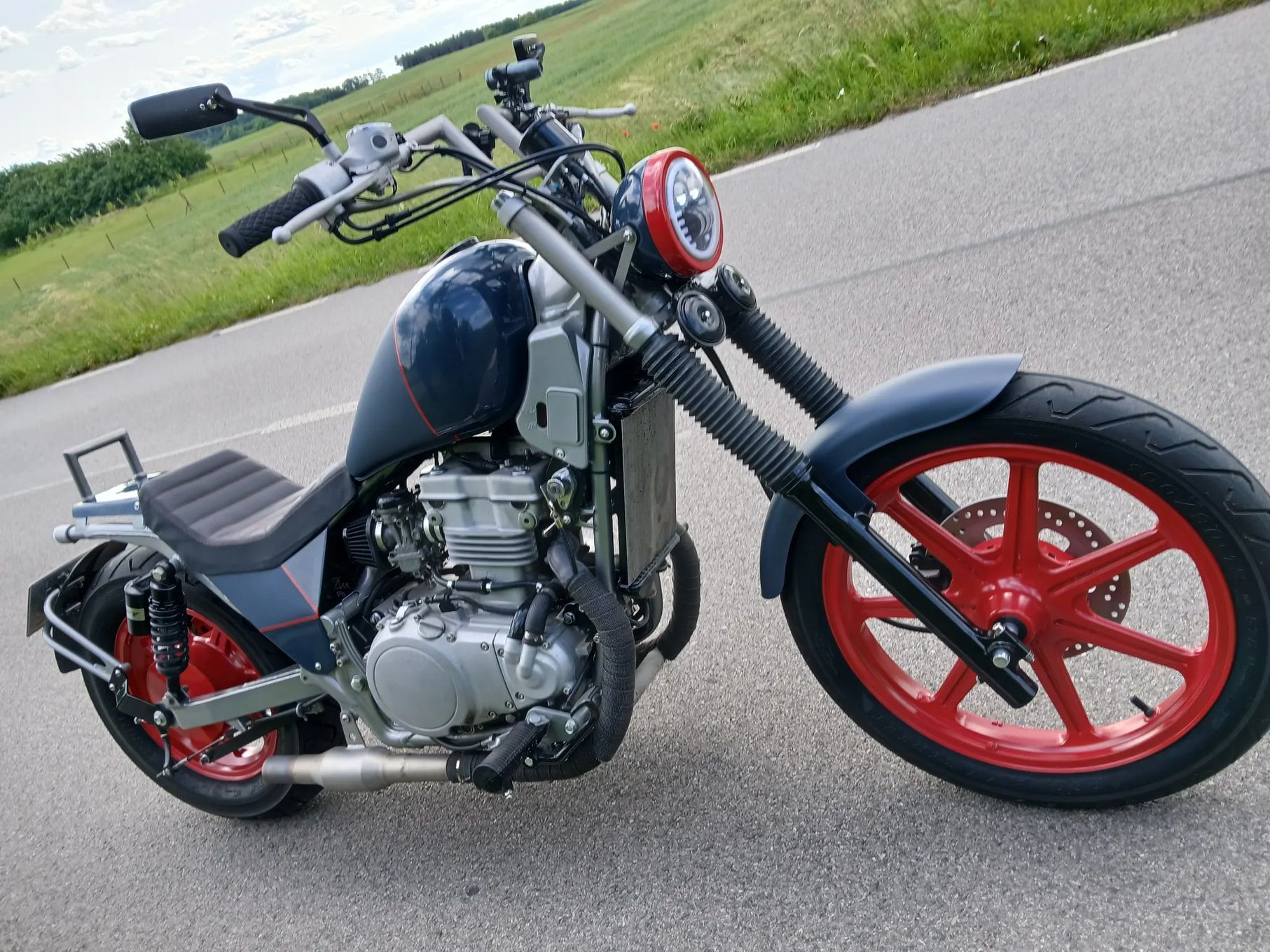 Kawasaki EN Kawasaki EN 500 bobber