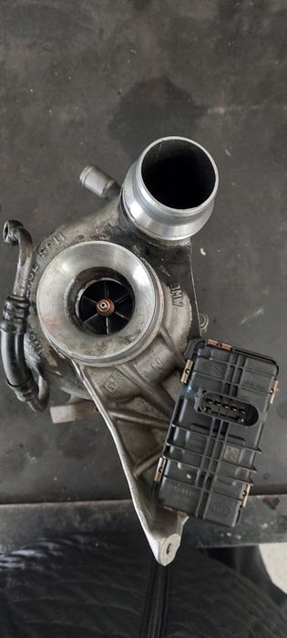 Турбина  BMW F10 F25 F30. N47N двигатель.