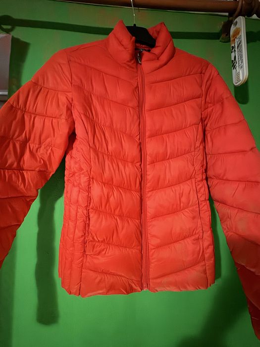 Жіноча курточка esmara