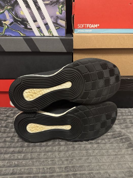 Жіночі волейбольні кросівки Adidas Crazyflight 39(24,5см) оригінал