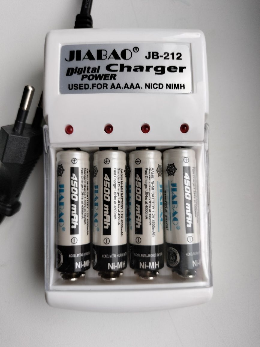 Акумуляторні батареї, зарядка Jiabao