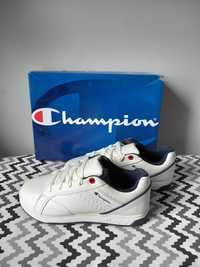 Nowe obuwie buty Champion 33