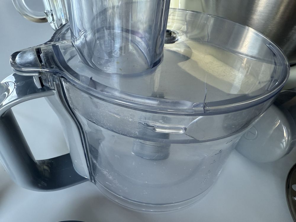 Robot de Cozinha Kenwood Chef com Vários Acessórios – Bom  Estado