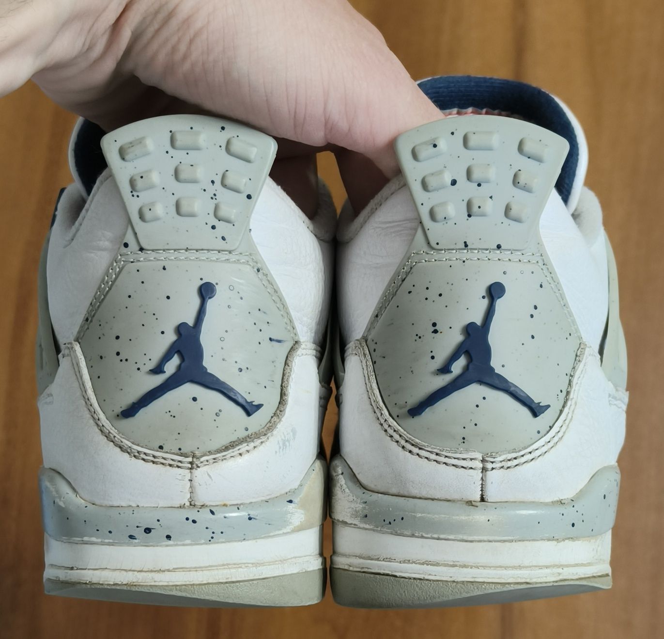 Кросівки/кеди чоловічі Nike Air Max Jordan 4 Retro Mid Оригінал 40р