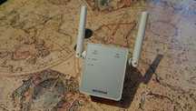 Extensor de sinal Wifi Netgear EX3700 AC750 Dual-band 2,5Ghz/5Ghz