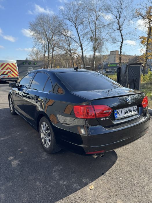 Volkswagen Jetta SE 1.8 2014