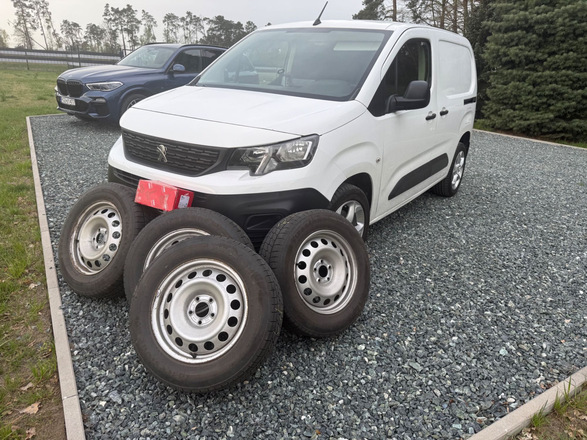 Kola CALOROCZNE  FIRESTONE 215/65/16 C Partner-Berlingo-Renault 5,8 mm