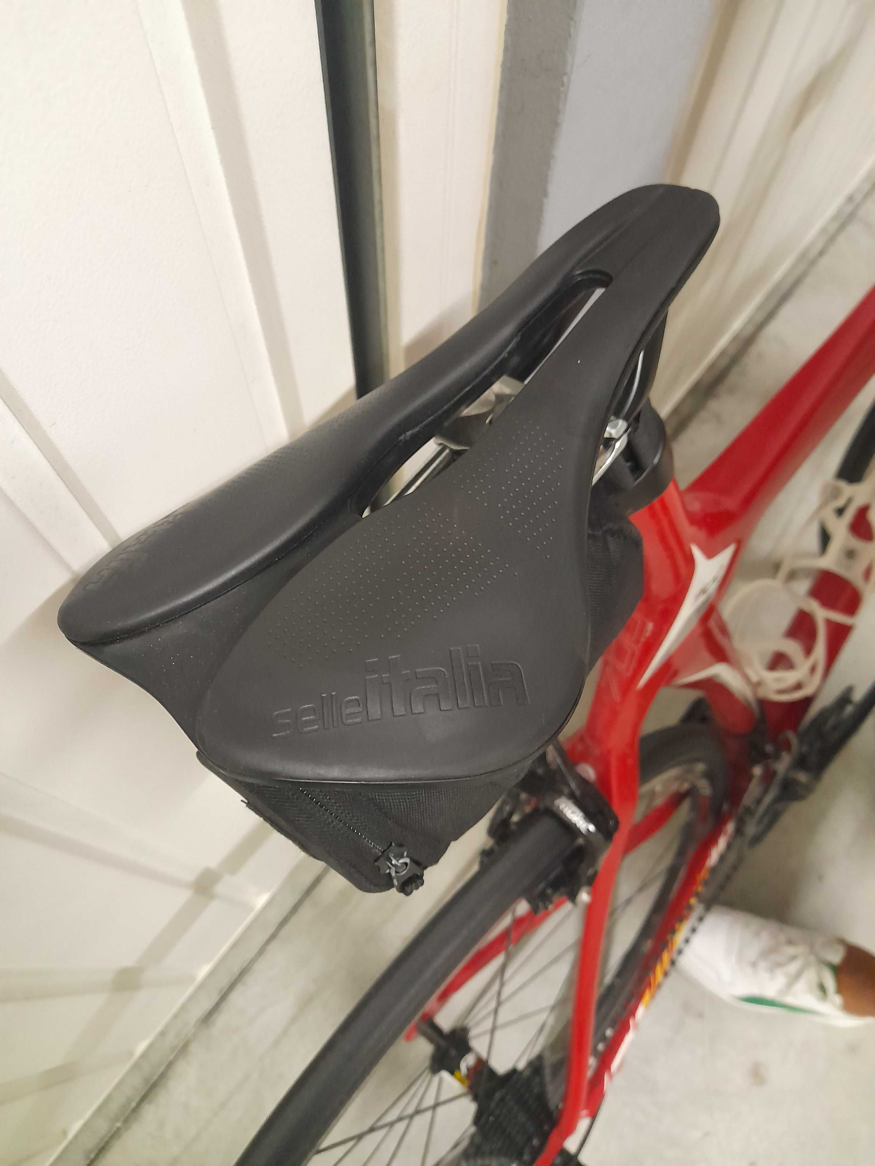 Bicicleta ciclismo de estrada Btwin FC700