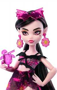 Draculaura Monster High Дракулаура