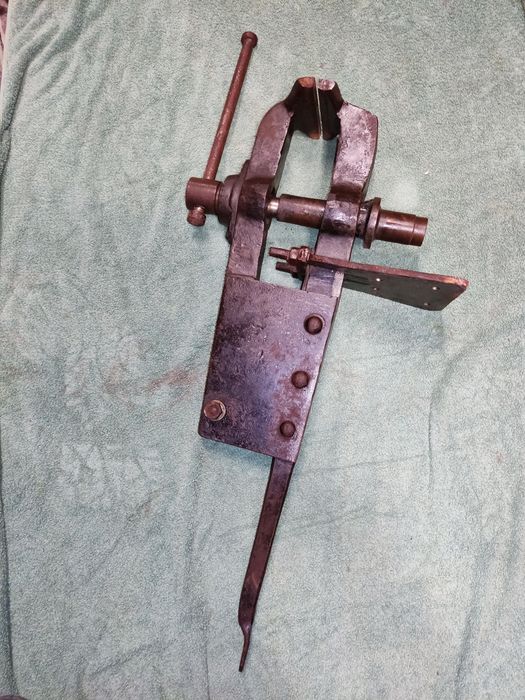 Imadło kowalskie MENTZER