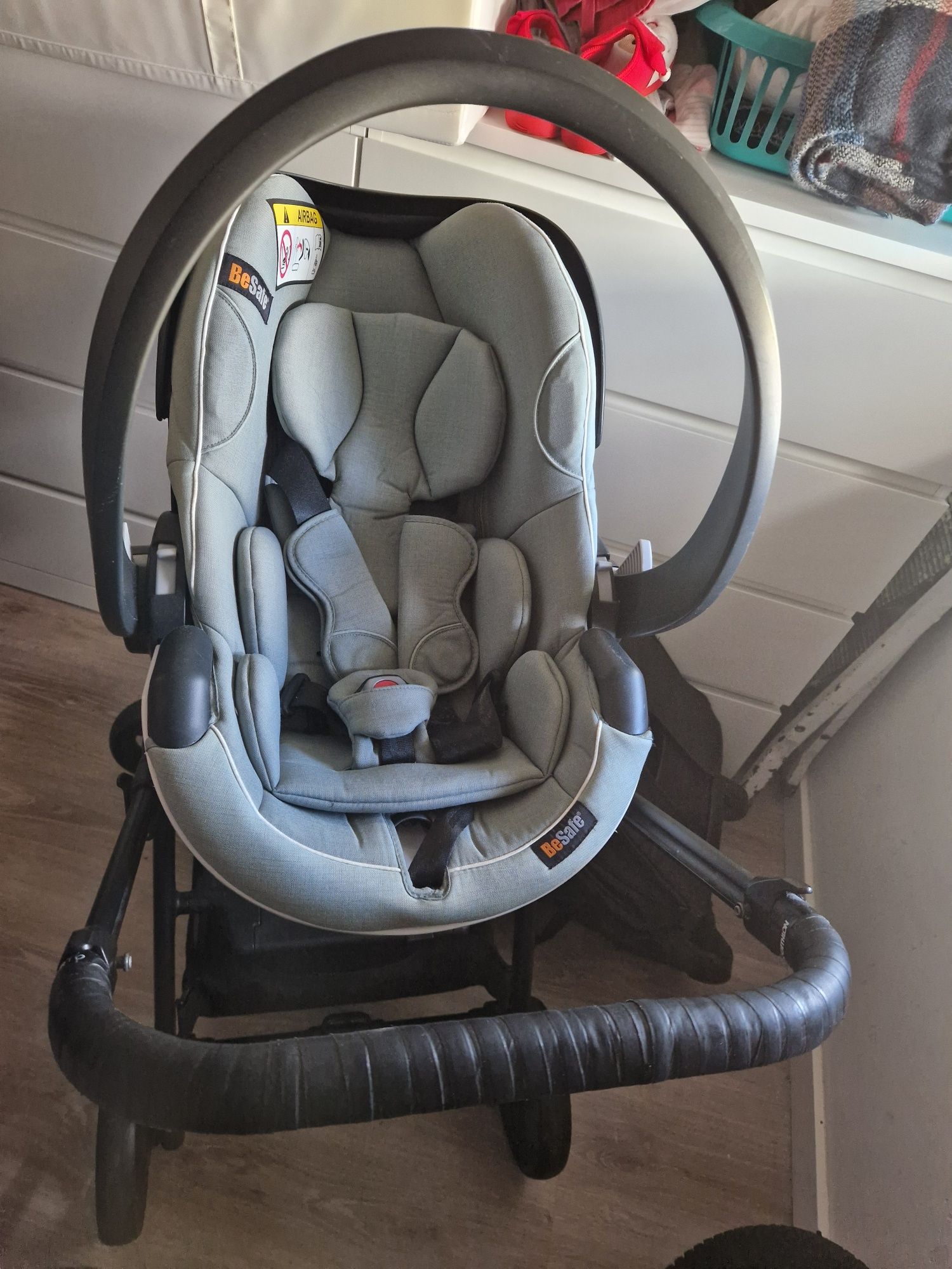 Carrinho bebé EasyWalker com adaptador e ovo
