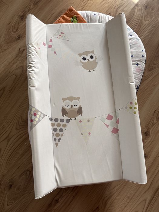 Wyprawka, Zestaw ubranek dla dziewczynki, kombinezony, sukienki, Jukki