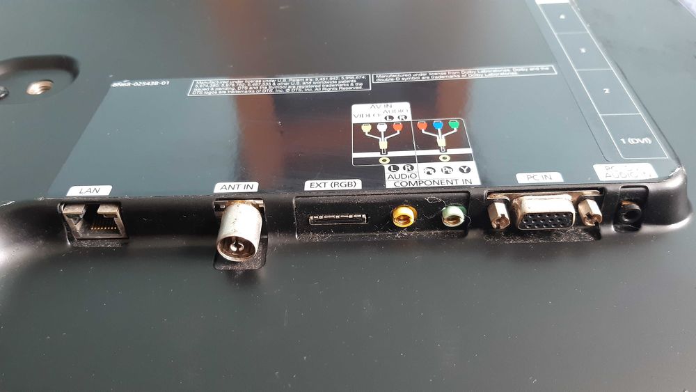 32" SAMSUNG UE32C5000QW , лед телевізор.