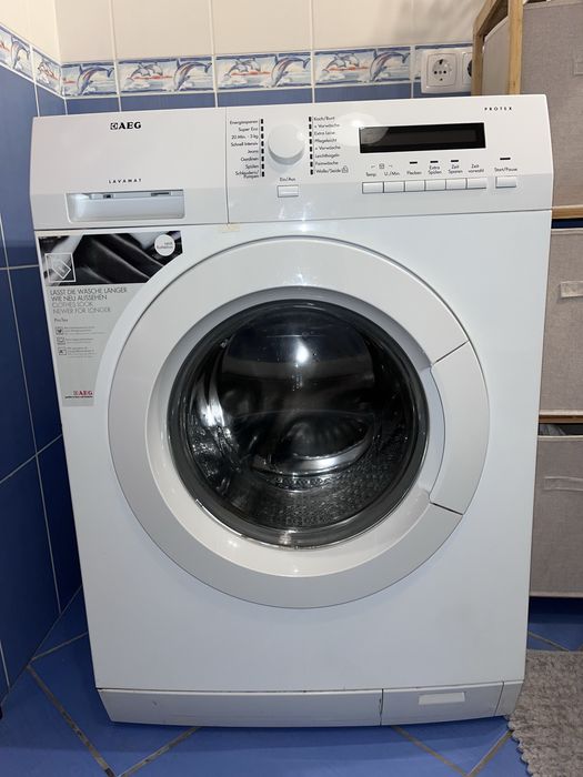 Maquina lavar roupa AEG 7kg A+++ 1400 rpm
