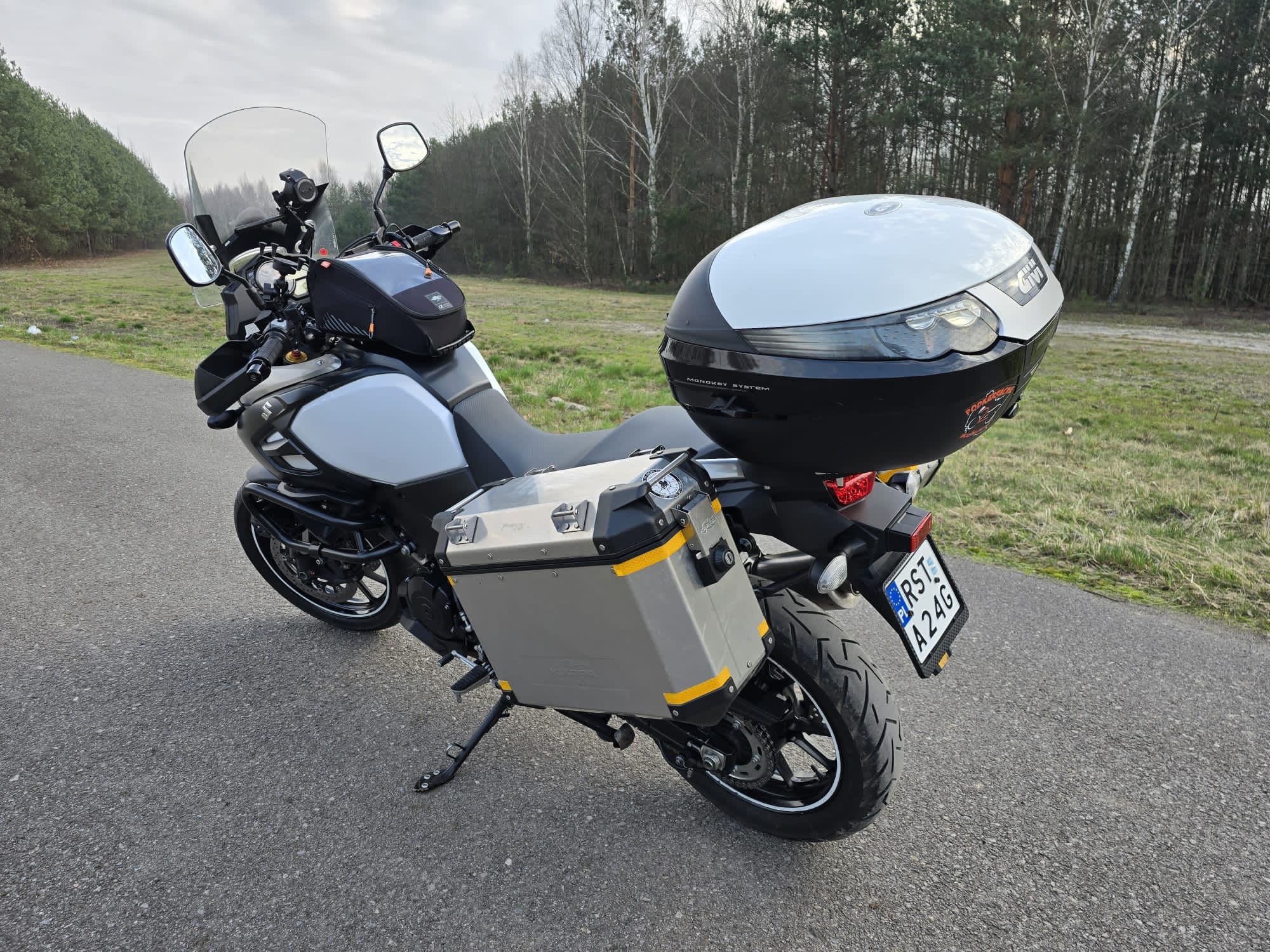 Suzuki V-storm Dl 1000