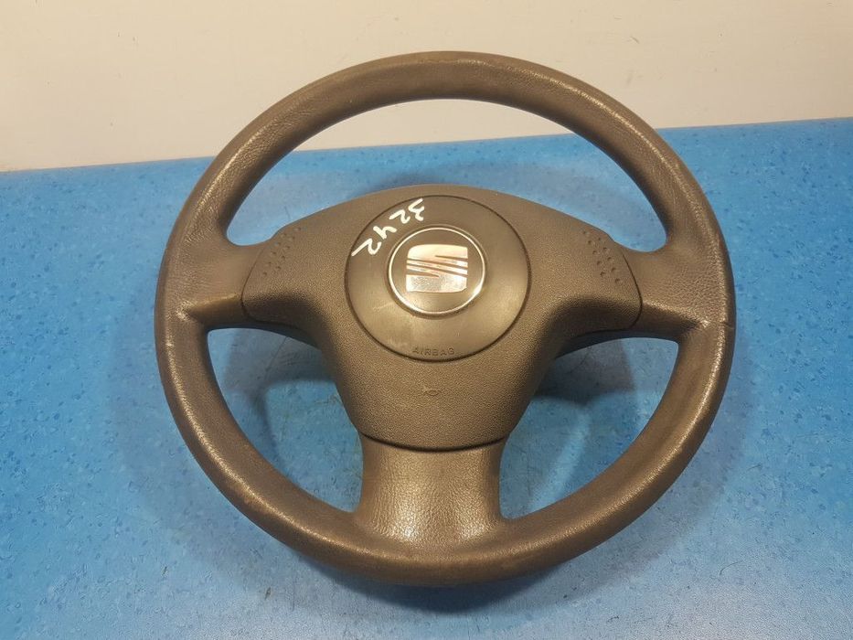 SEAT IBIZA III KIEROWNICA.