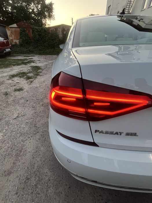 Passat SEL Premium