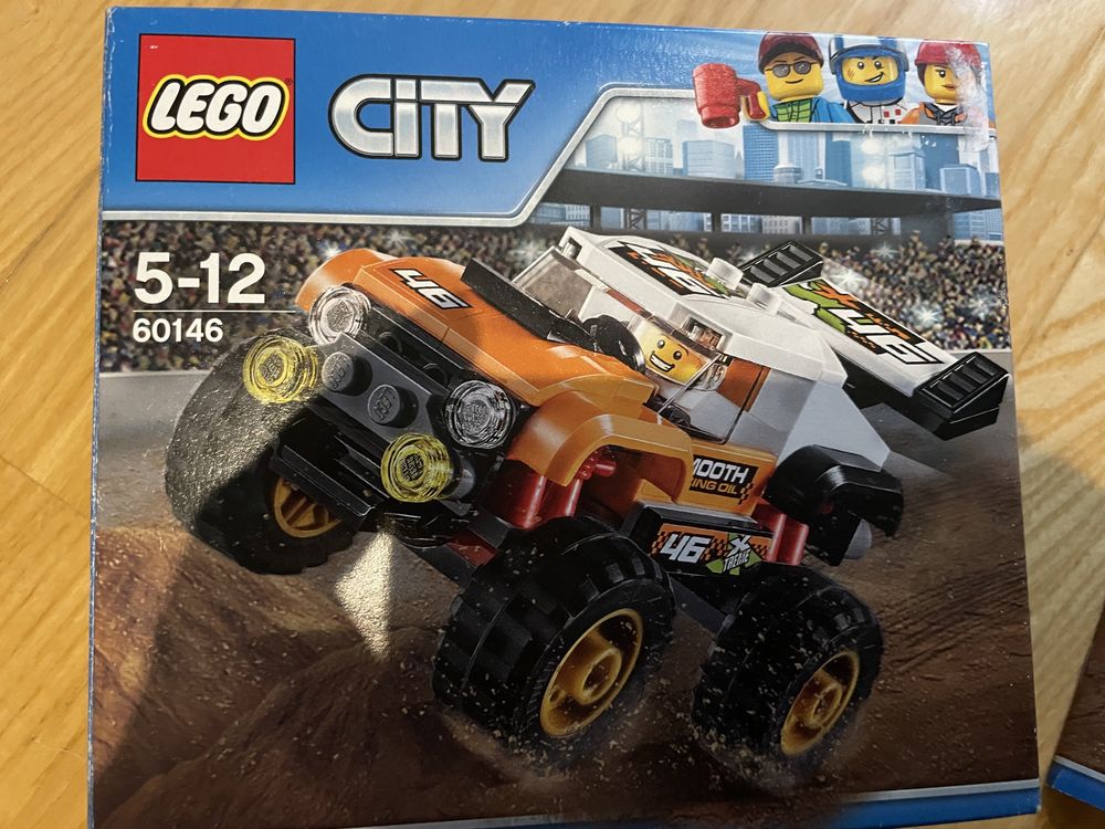 Lego city kaskaderska terenówka 60146