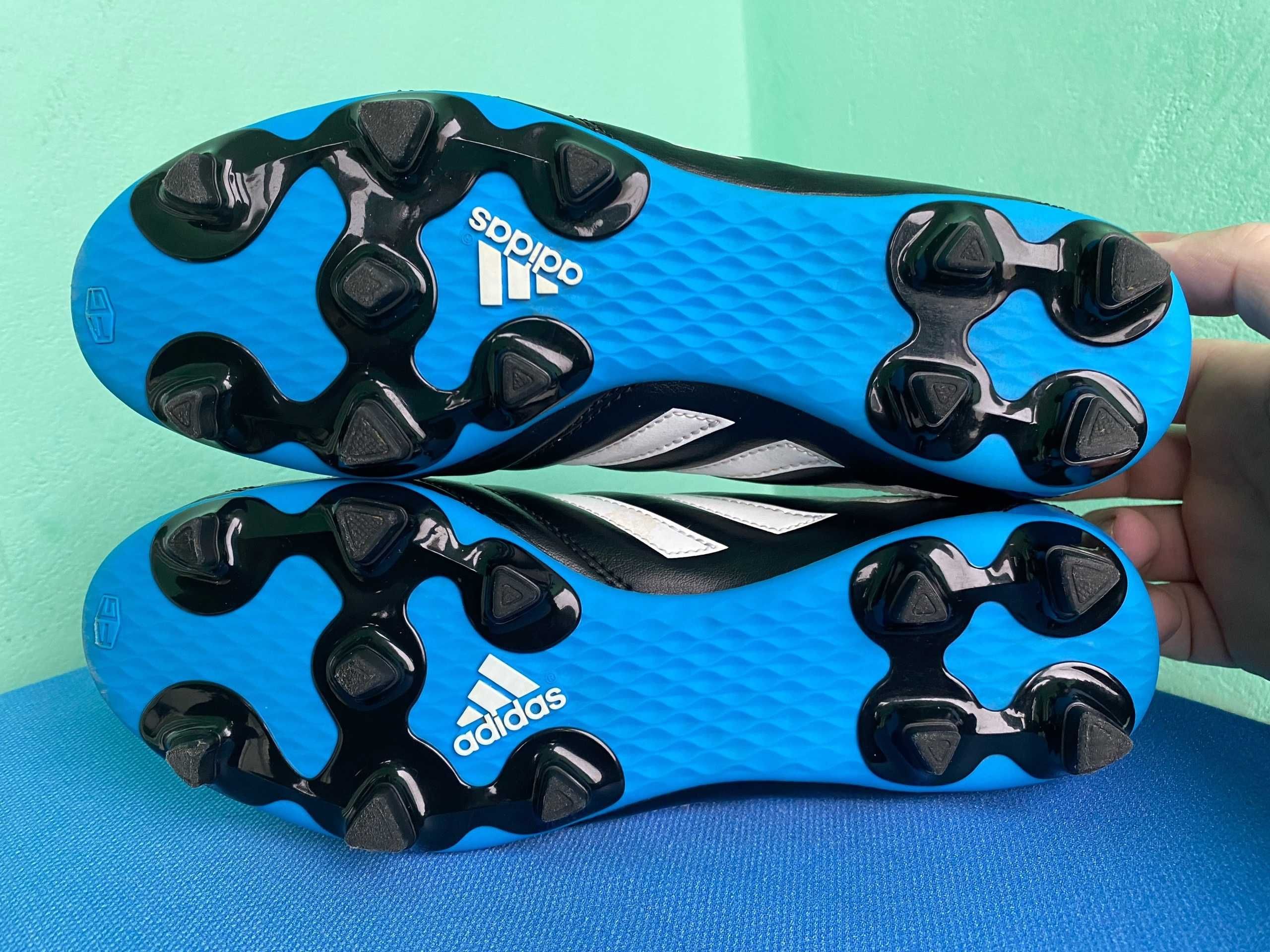 Копочки Adidas Goletto V
