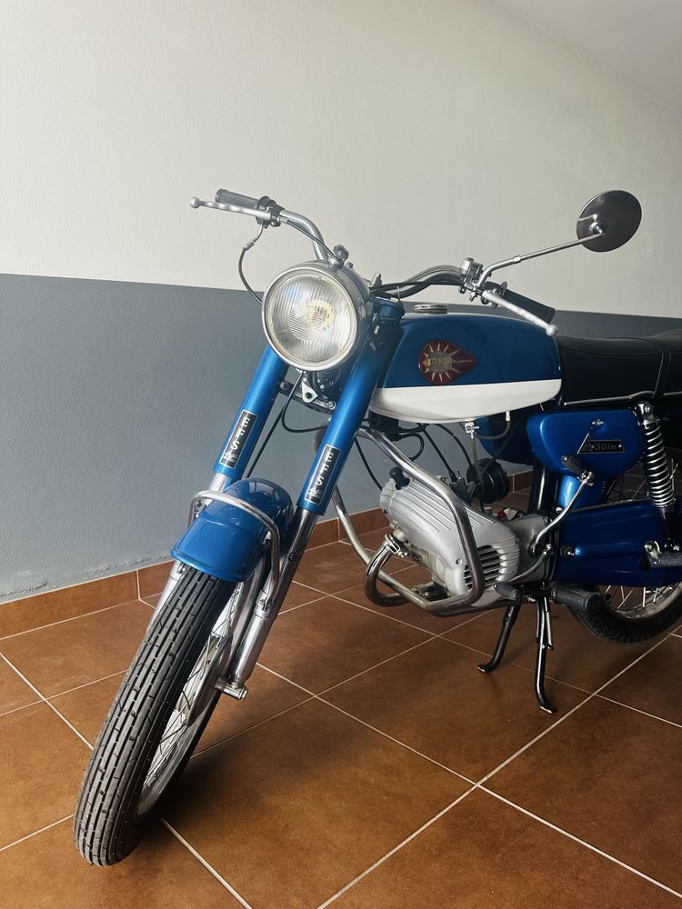 Mota Zundapp 1975 Tudo original bem estimada