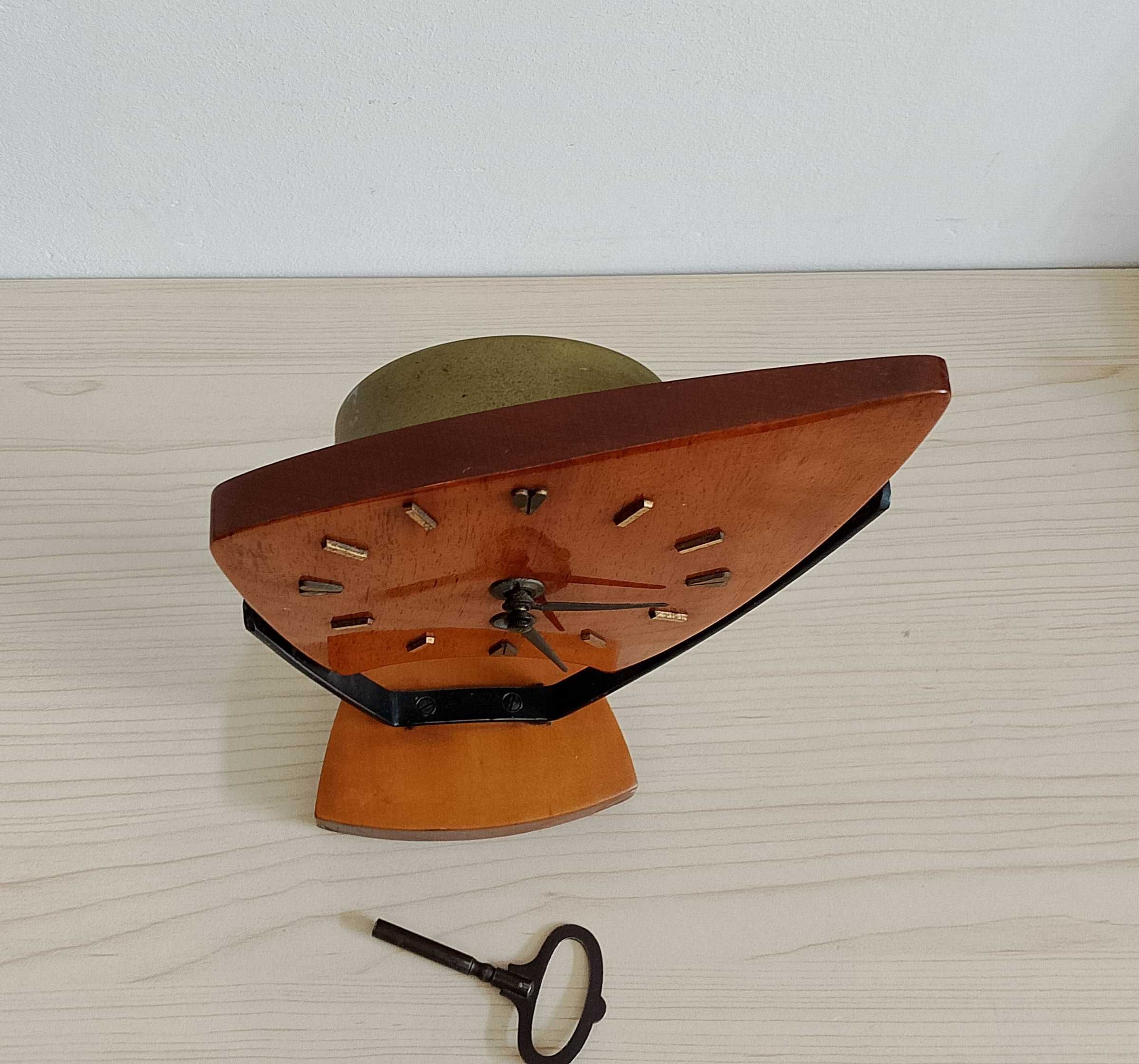 Stary, piękny zegar Wuba, chodzik. Wahadłowy. Oryginał.
