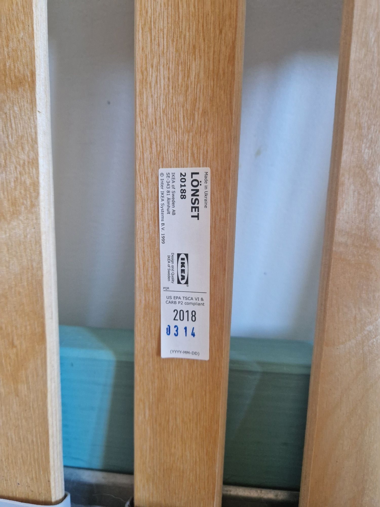 Cama Solteiro Ikea Tarva com estrado