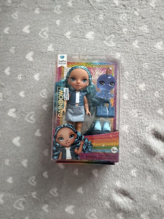Nowa Lalka Rainbow High Littles niebieska Sapphire Bradshaw