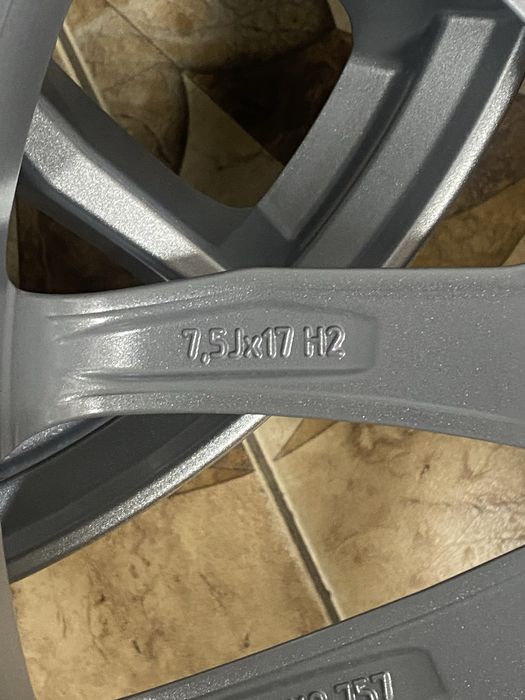 Диски R17 , 5/112 , ET52 , 7.5J*17H2 , KBA53647