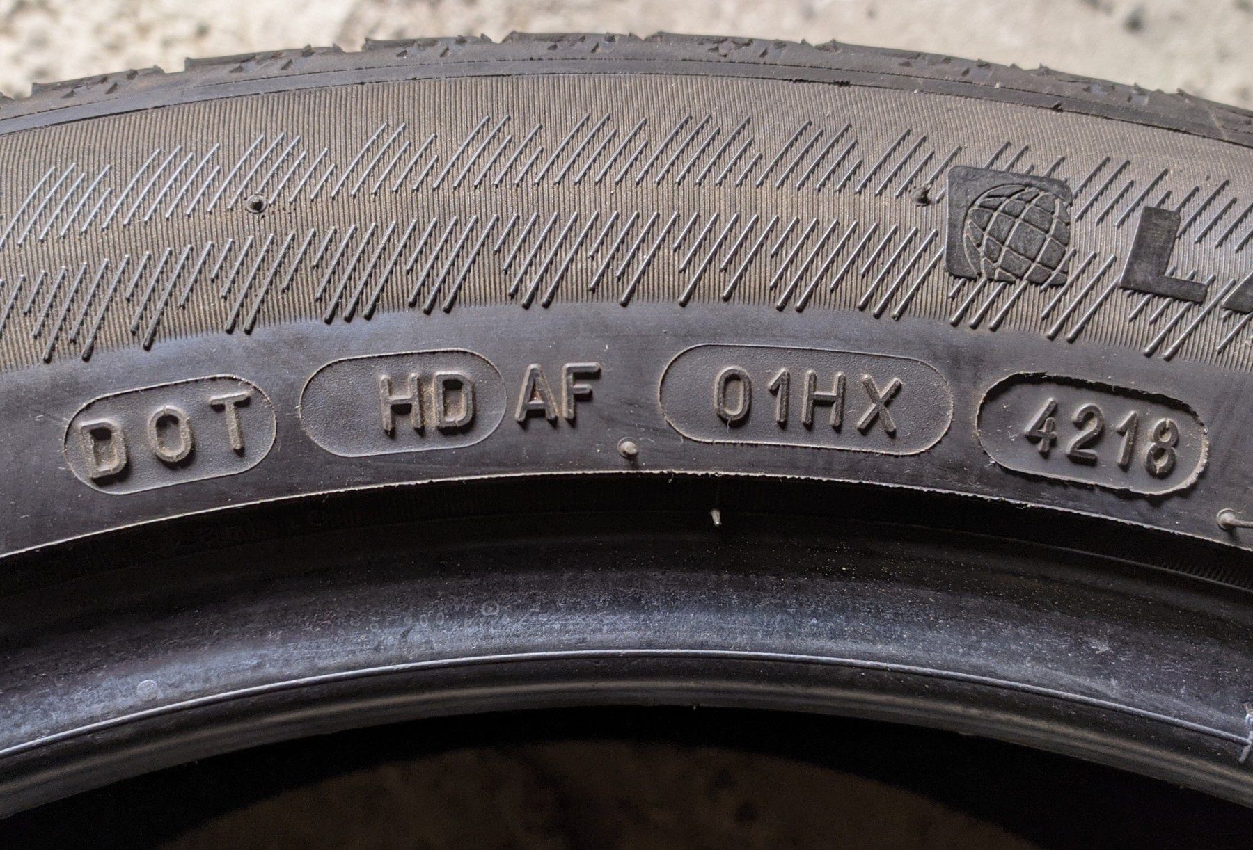 Шини б в літні R20 245/45 Michelin Latitude Sport 3 Run Flat