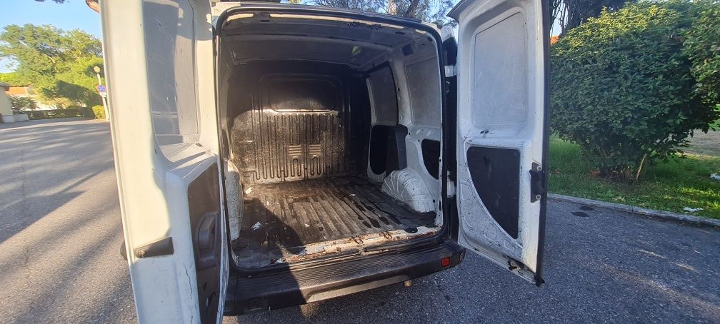 Fiat doblo 1.9jtd 290mil 2006