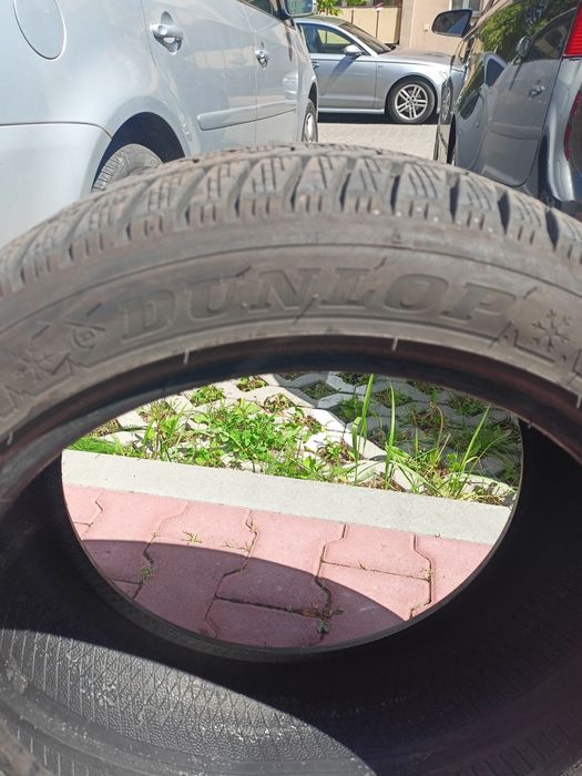 Opona zimowa Dunlop 225/45/17