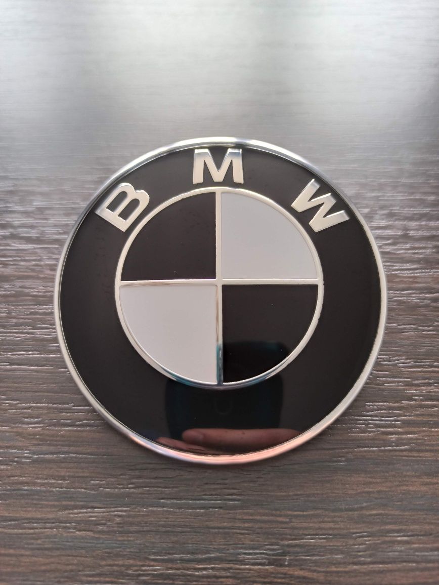 Nowy emblemat znaczek BMW 82mm