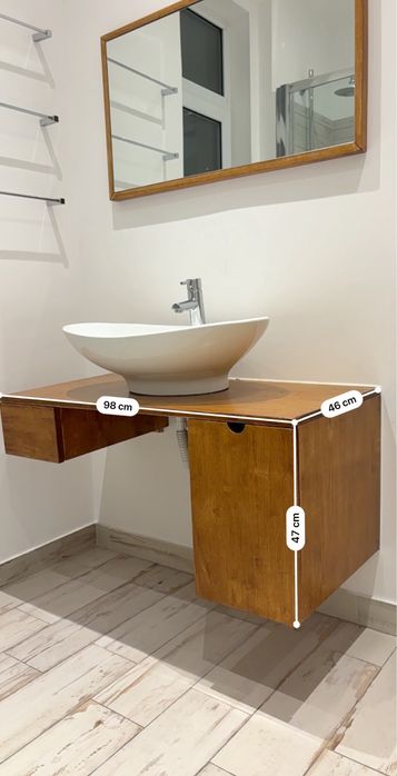 Conjunto de móvel de Casa de banho e lavatorio