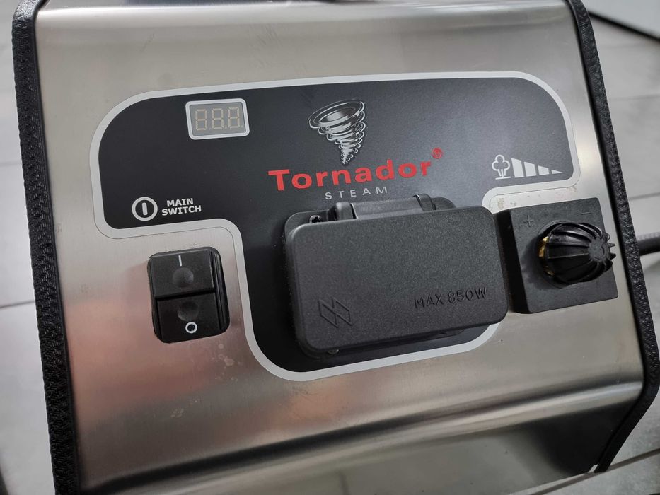 Nowa myjka parowa TORNADOR STEAM + Dodatki