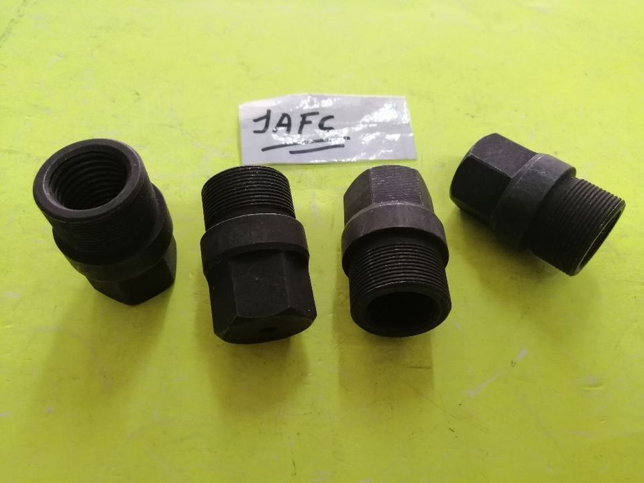 Casquilhos dos braços superiores Toyota Hilux 2WD